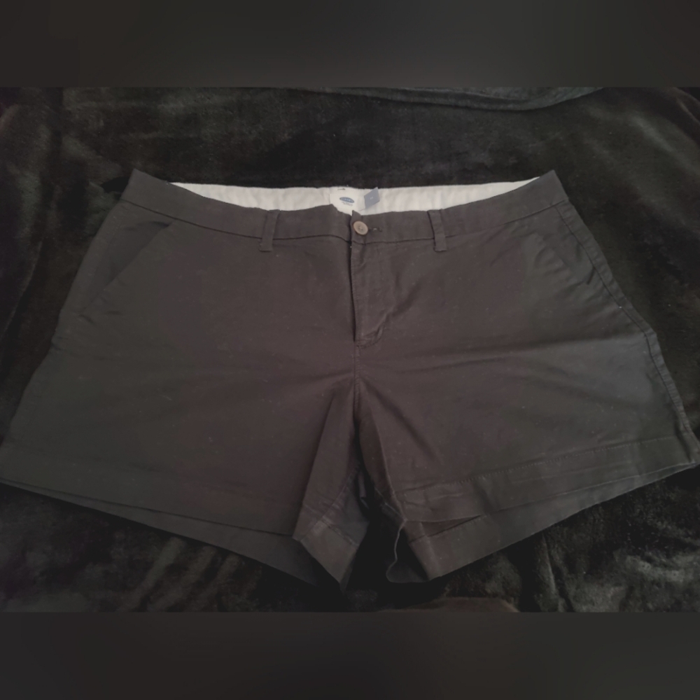 Old navy shorts